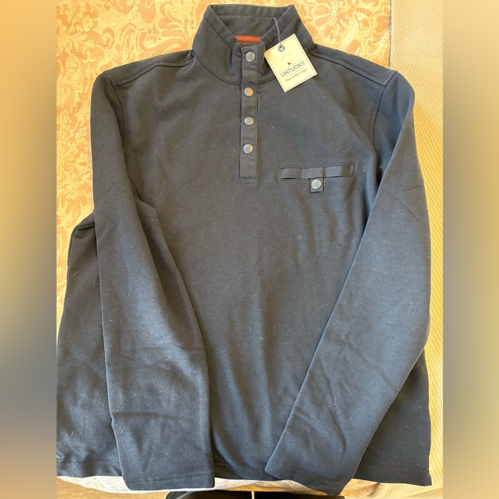 NEW WITH TAGS UNTUCKit Navy Snap Pullover